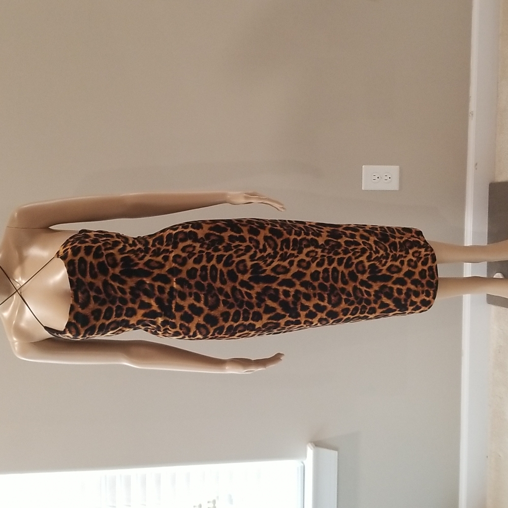 Leopard-Print Midi Dress size- Small